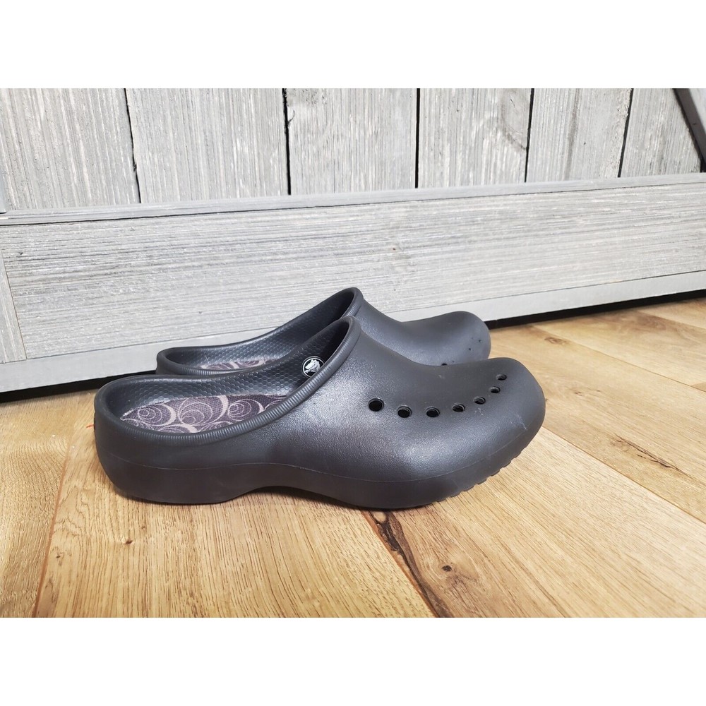 Crocs Brown Rubber Slip On Clogs Shoes Women's Size 7 Backless Cushioned